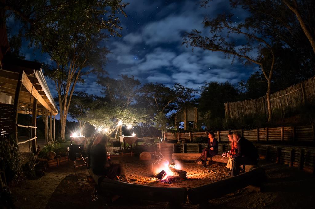 Hilton Bush Lodge & Function Venue Экстерьер фото